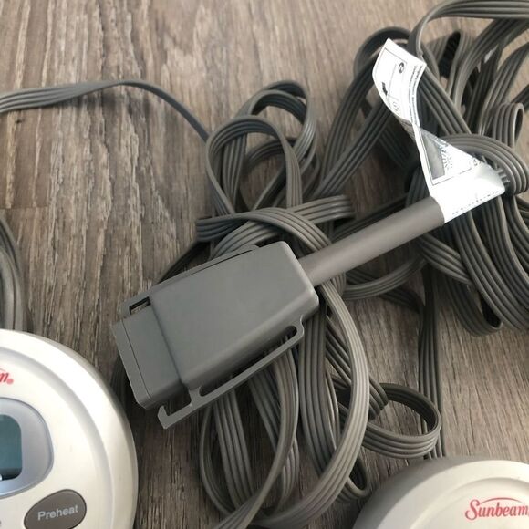 Sunbeam A02-TC-02U2 Model O85KQ Dual Heating Electric Blanket 4-Prong Controller - Picture 4 of 9